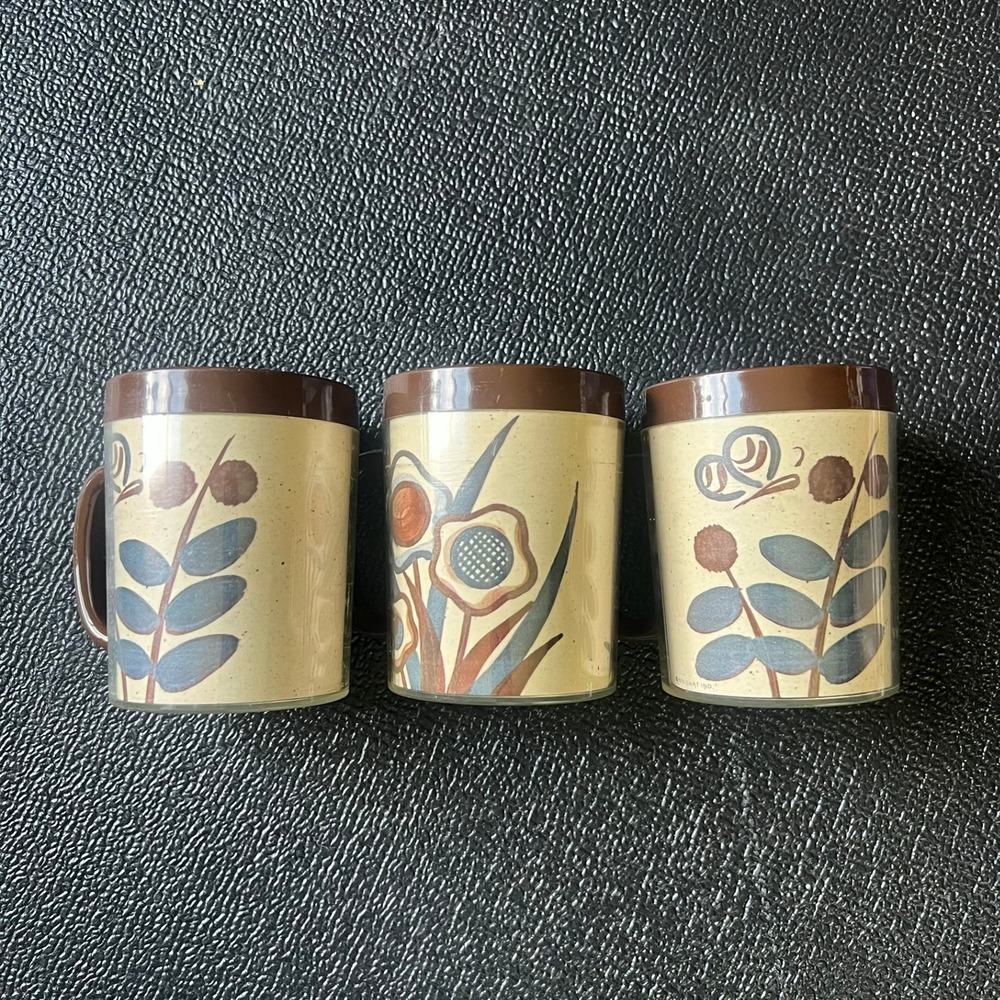 Vintage 1976 Thermo-Serv Insulated Mugs Set of 3 Floral Butterfly Brown Retro